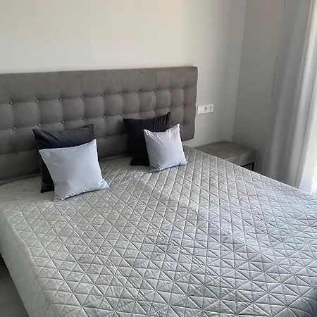 アパート Charming Penthouse Next To Puerto Banus *